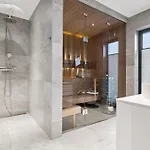 Lyngvær Golden - Jacuzzi&sauna - No 24 *