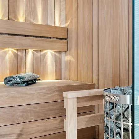 Amazing In Lyngvaer Ll24 Lyngværet