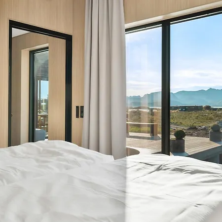 Lyngvaer Golden - Jacuzzi & Sauna - No 24 Vakantiehuis *