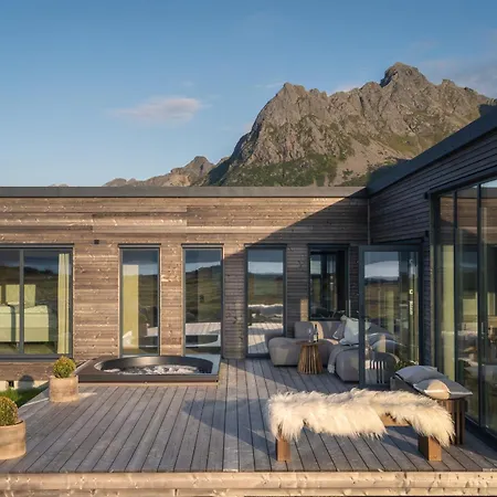 Lyngvaer Golden - Jacuzzi & Sauna - No 24 Vakantiehuis Lyngværet